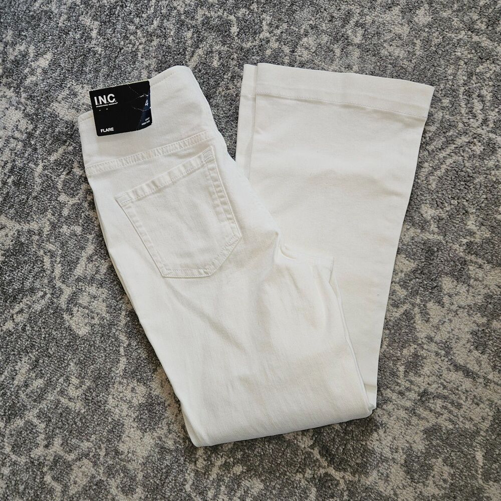 International Concepts Women's White Crop Flare High-Rise Jeans Size 4